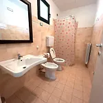 Garda Valtenesi Aparthotel 3*