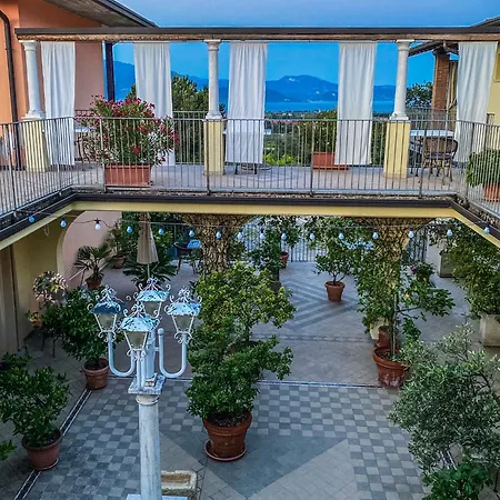 Holiday home Garda Valtenesi Puegnago del Garda