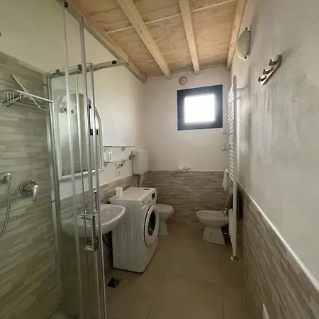 Garda Valtenesi מלון דירות פואניאגו